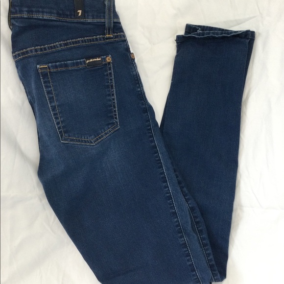 7 For All Mankind Women's Cigarette Jean - Picture 9 of 14